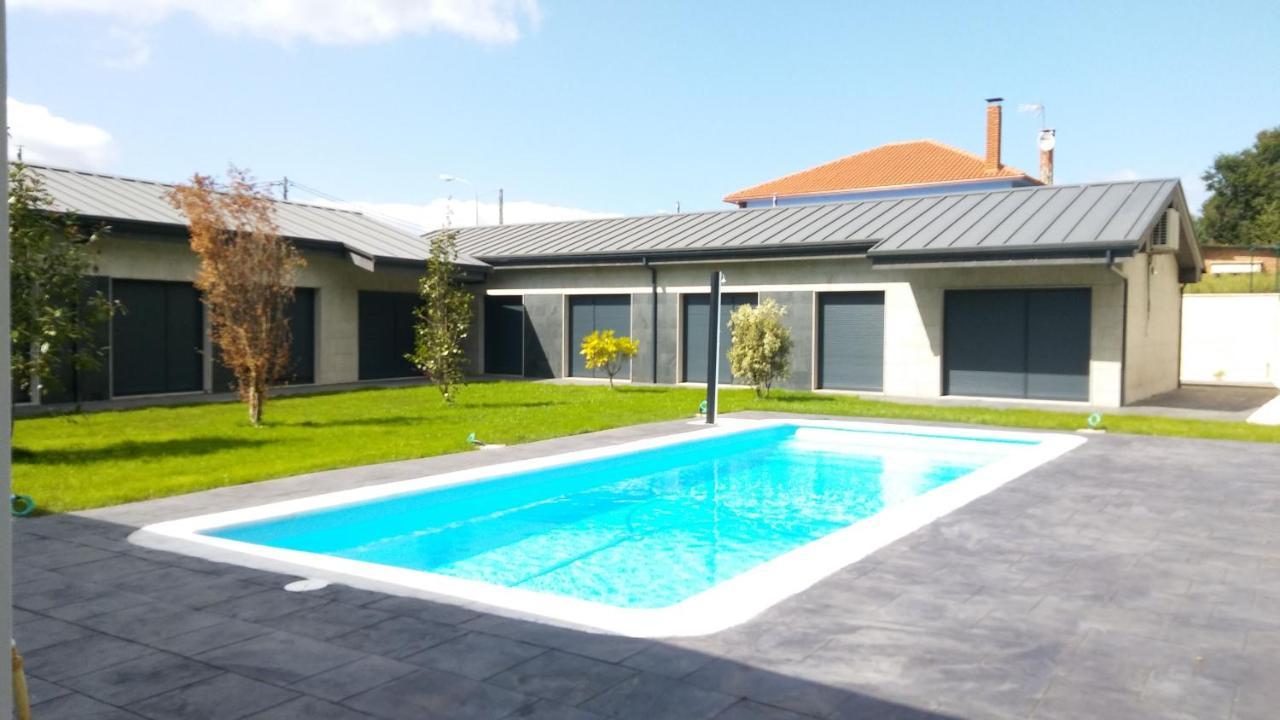Carballos Altos-Apartamentos Turisticos Arzua Bagian luar foto